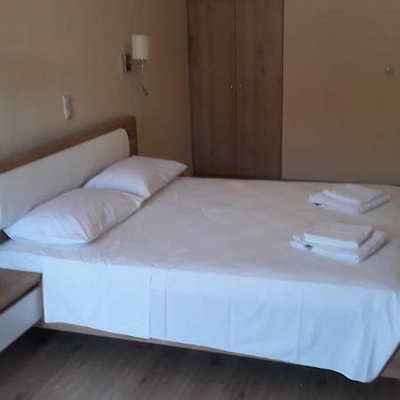 Pyrgi Studio Apartment Ipsos Bagian luar foto